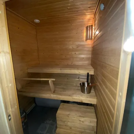 Apartament Kotimaailma - With Private Sauna *